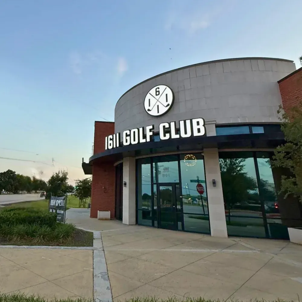 1611 building exterior